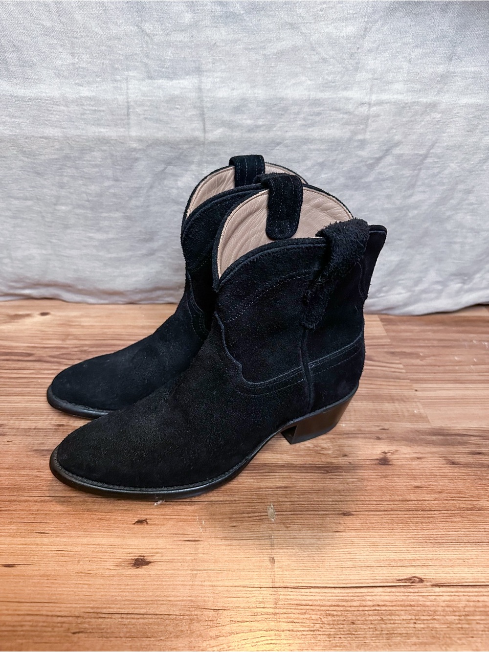 Women’s Tecovas Lucy Black Suede Leather Ankle Boots Size 6